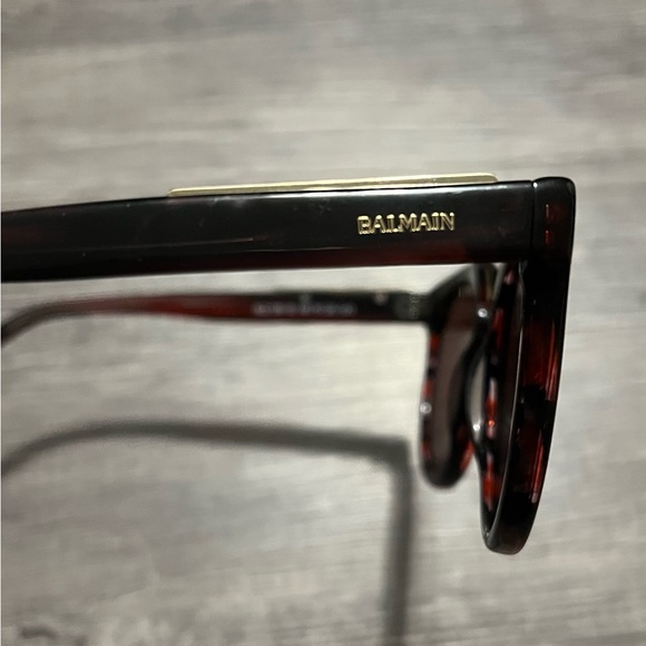 Balmain Sunglasses - Picture 9 of 10